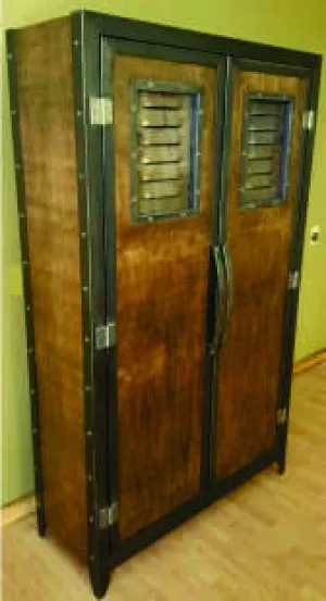 #046 - Industrial Locker/Wardrobe