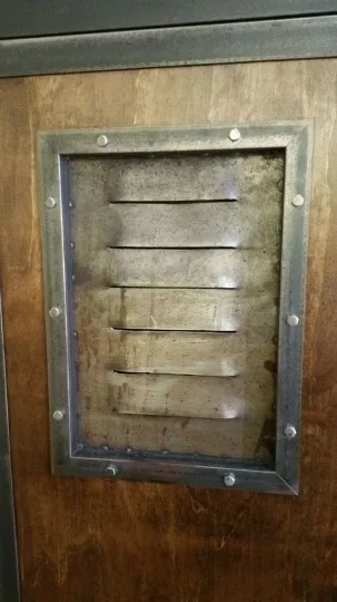 #046 - Industrial Locker/Wardrobe