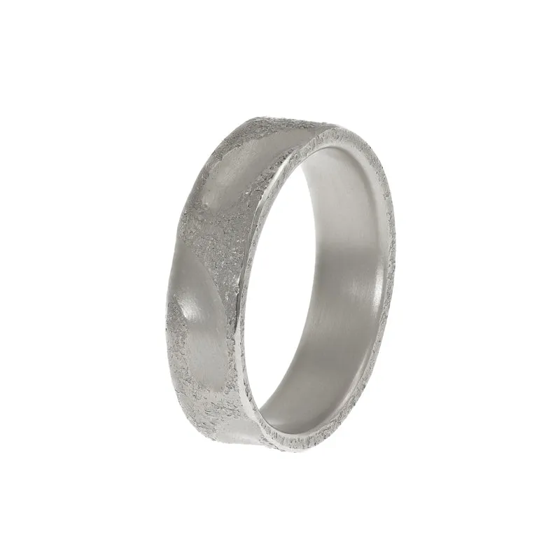 14K Gold Carved Band
