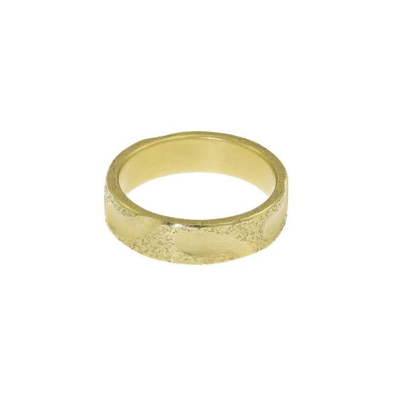 14K Gold Carved Band