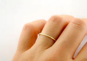 14K Gold Stardust Finish Band