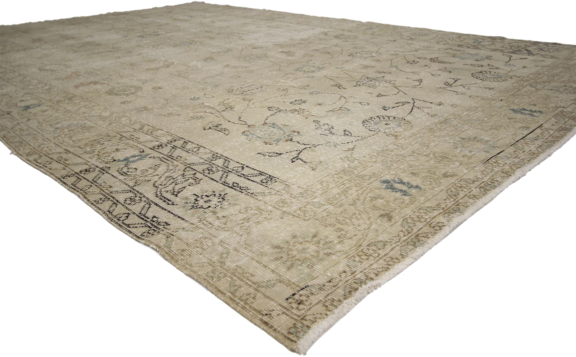 6'11" X 10'02" Vintage Sivas Rug