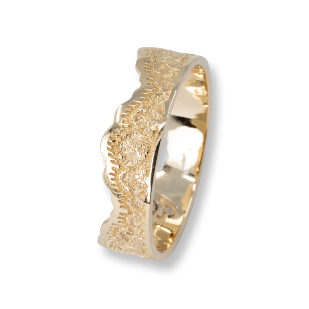 Aksana Lace Crown Wedding Ring