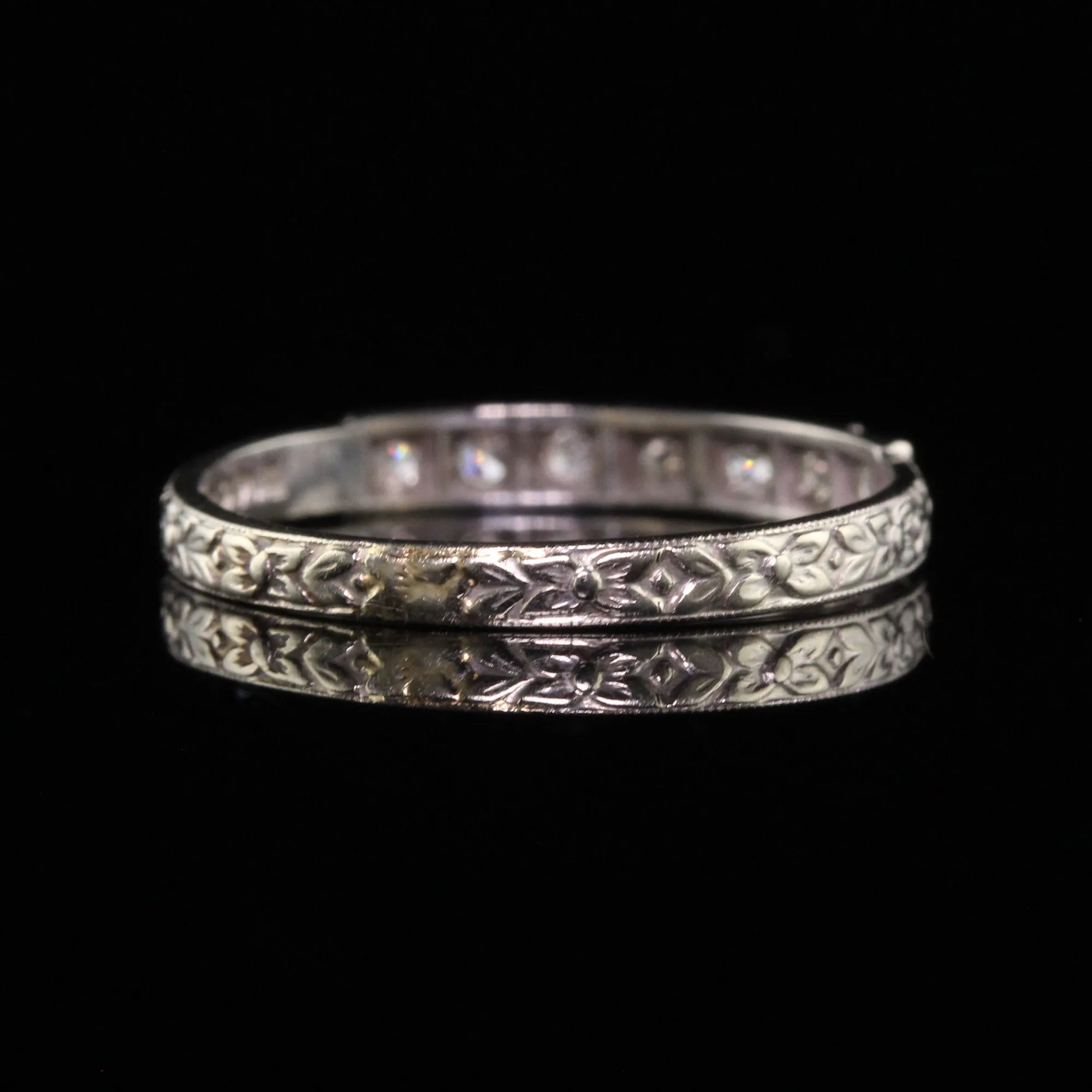 Antique Art Deco 18K White Gold Ring O Romance Diamond Wedding Band