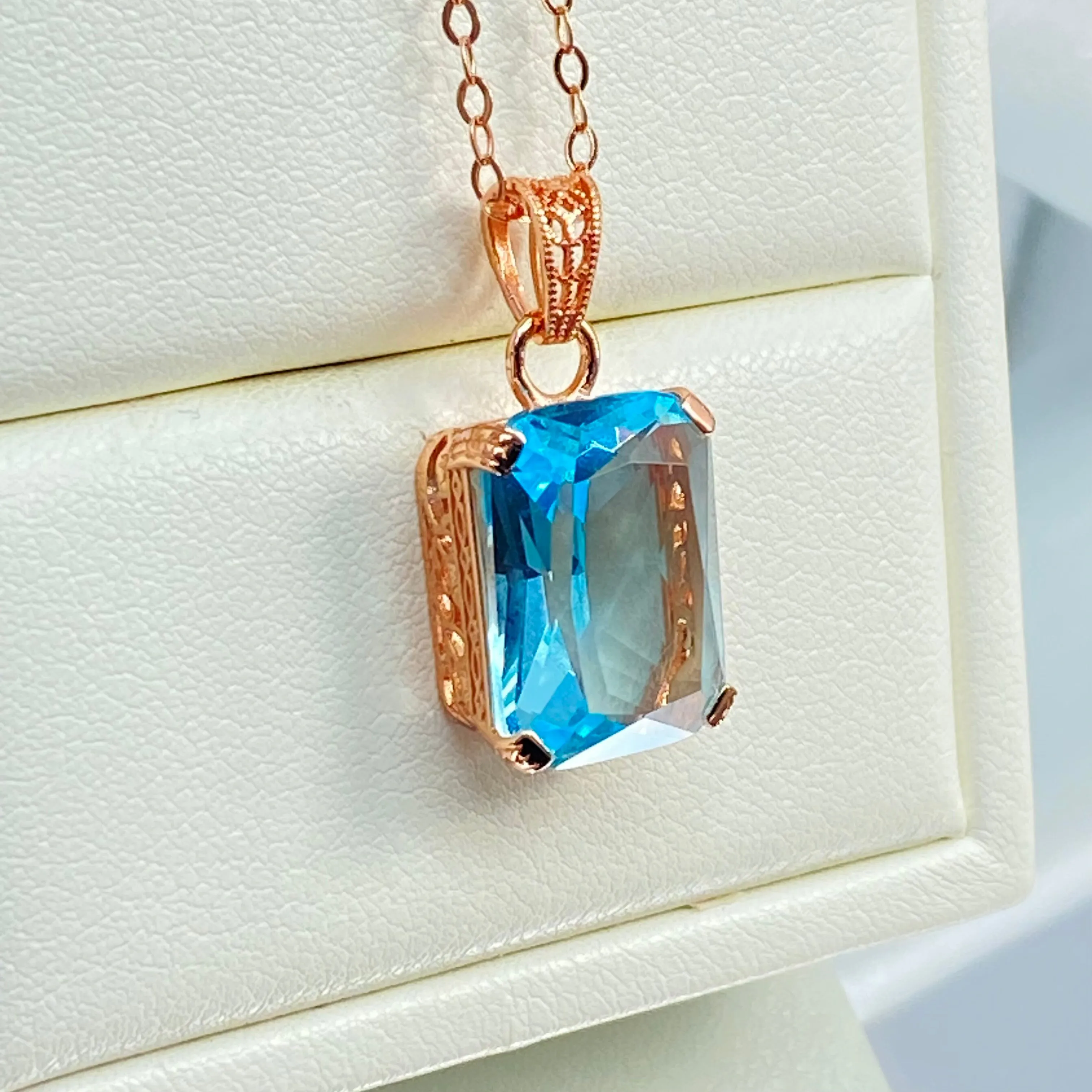 Aquamarine Pendant, Art Deco Filigree, P5