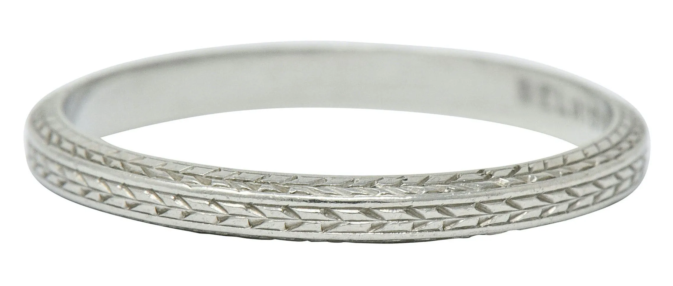 Art Deco 18 Karat White Gold Engraved Wheat Band Ring