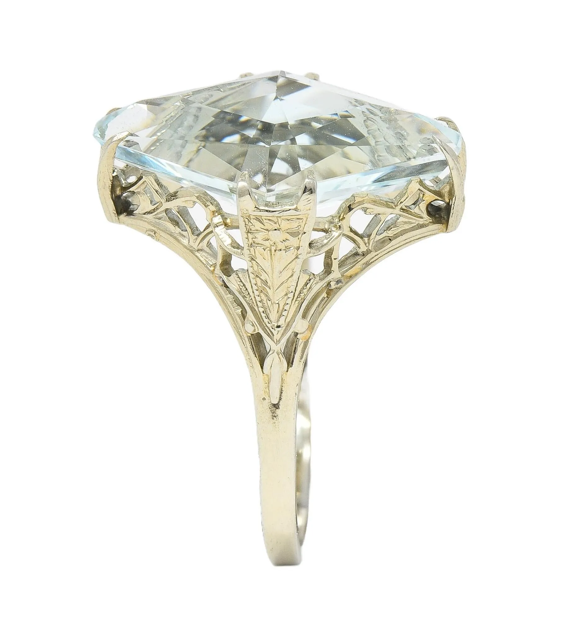 Art Deco 5.70 CTW Aquamarine 18 Karat White Gold Vintage Navette Ring