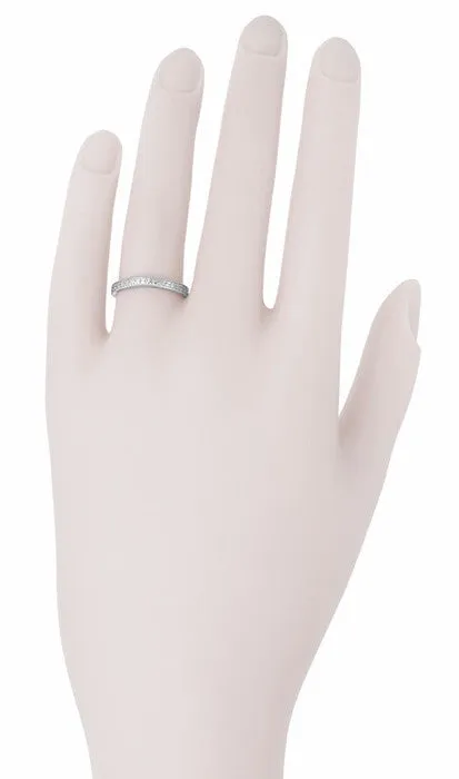 Art Deco Curved Wheat Wedding Band in Platinum