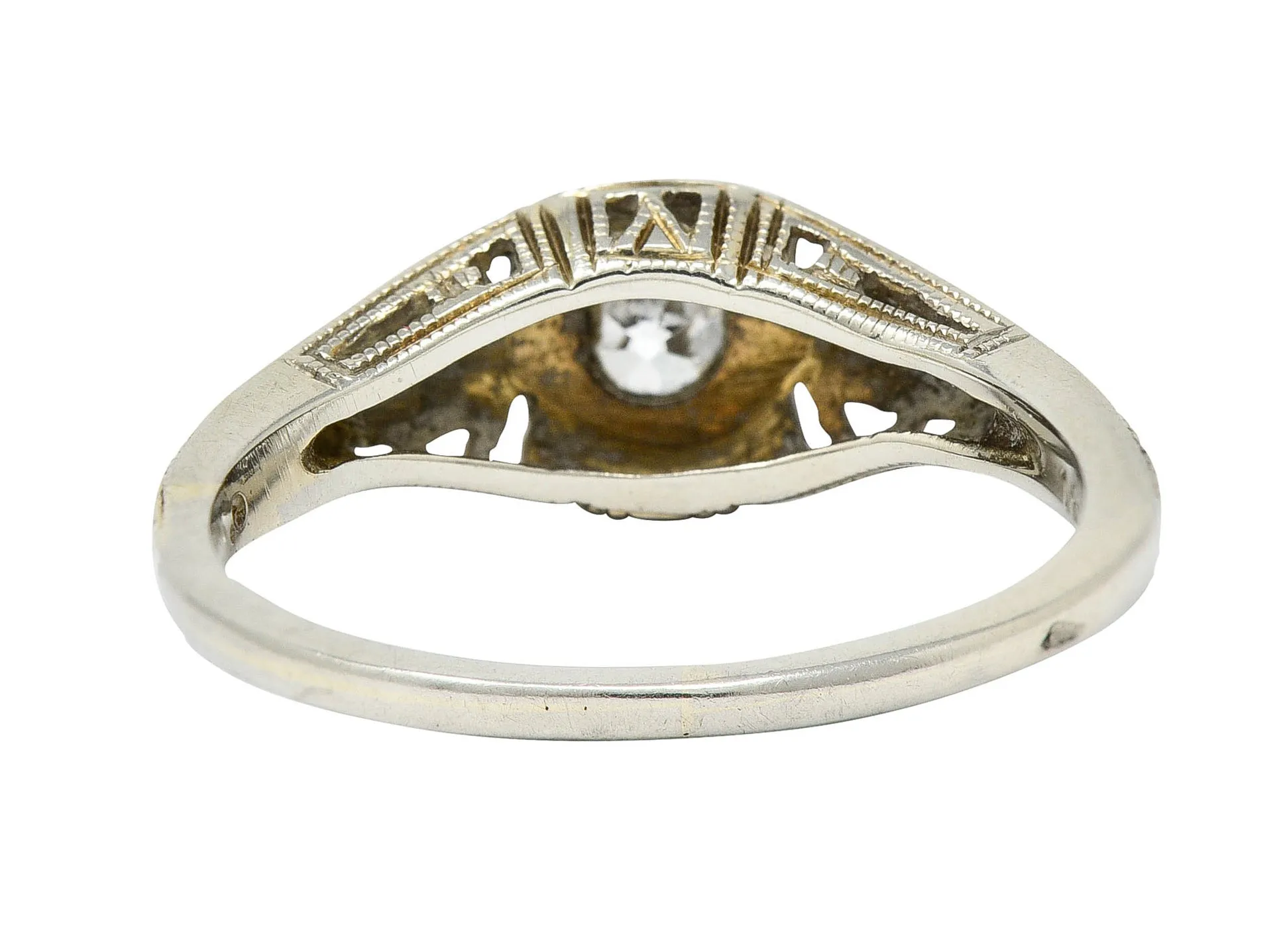 Art Deco Diamond 18 Karat White Gold Engagement Ring