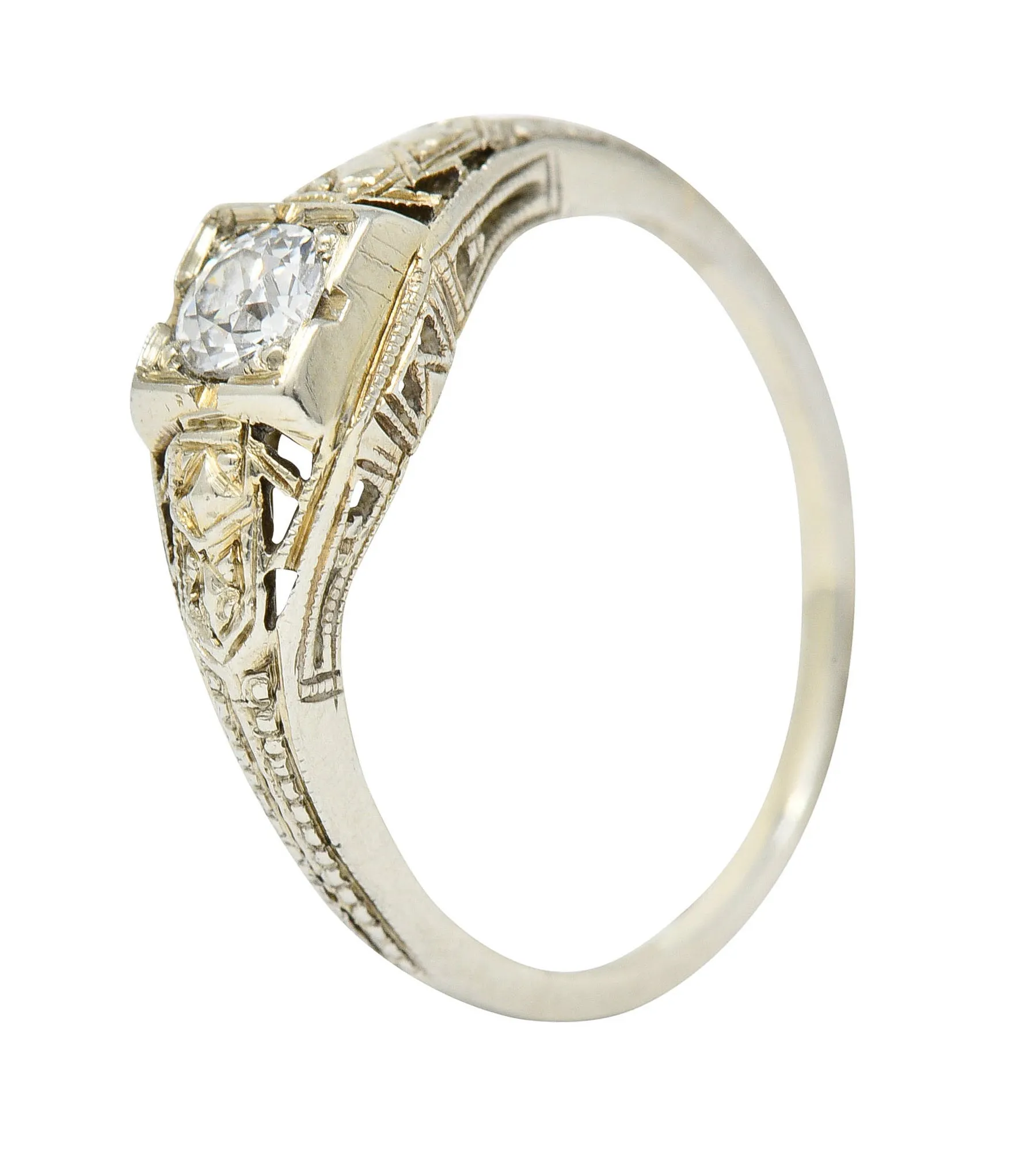 Art Deco Diamond 18 Karat White Gold Engagement Ring