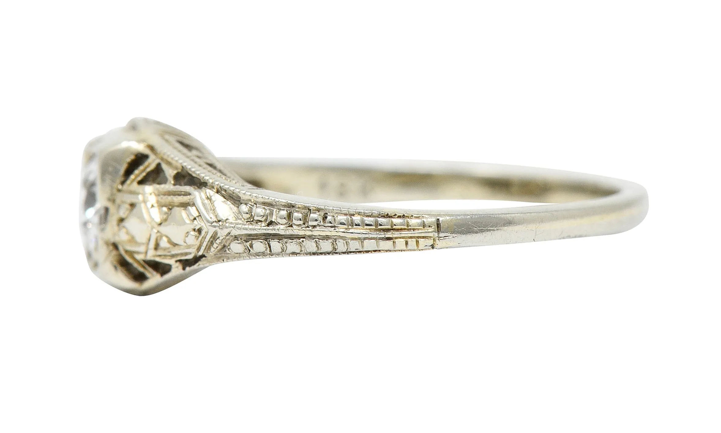 Art Deco Diamond 18 Karat White Gold Engagement Ring