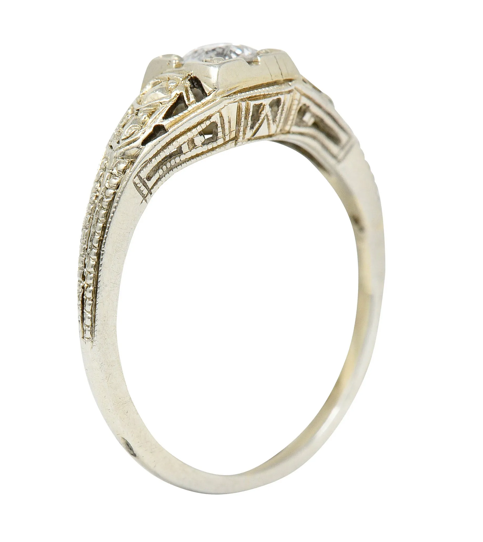 Art Deco Diamond 18 Karat White Gold Engagement Ring