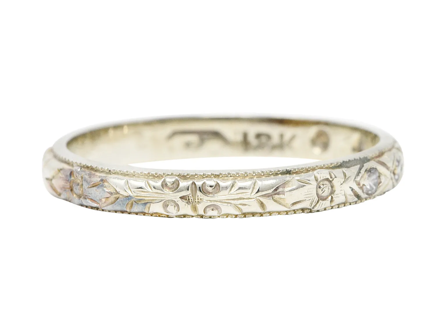 Art Deco Diamond 18 Karat White Gold Engraved Band Ring