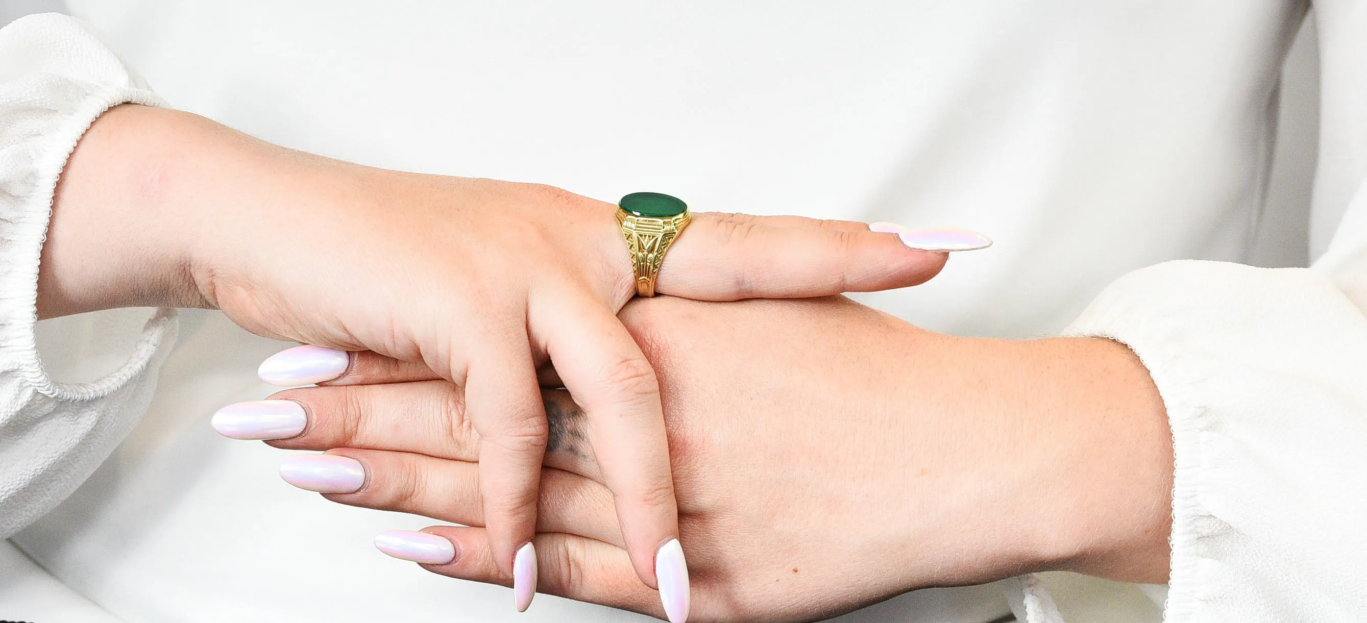 Art Deco Egyptian Revival Chrysoprase 14 Karat Gold Lotus Unisex Signet Ring