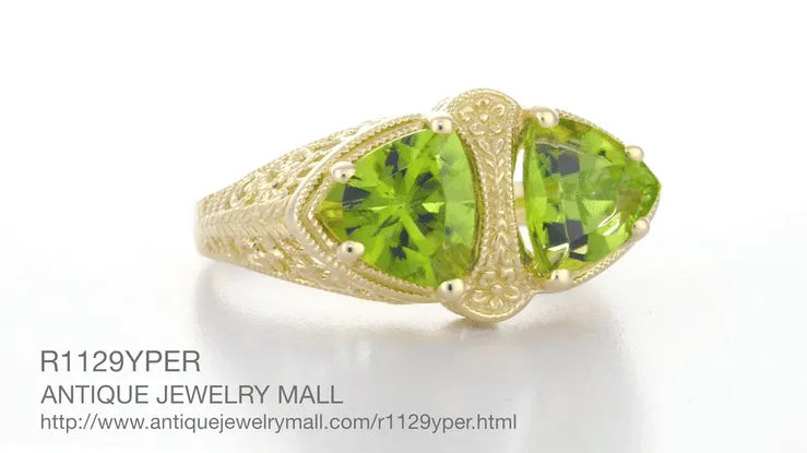 Art Deco Filigree Peridot Loving Duo Ring in 14 Karat Yellow Gold