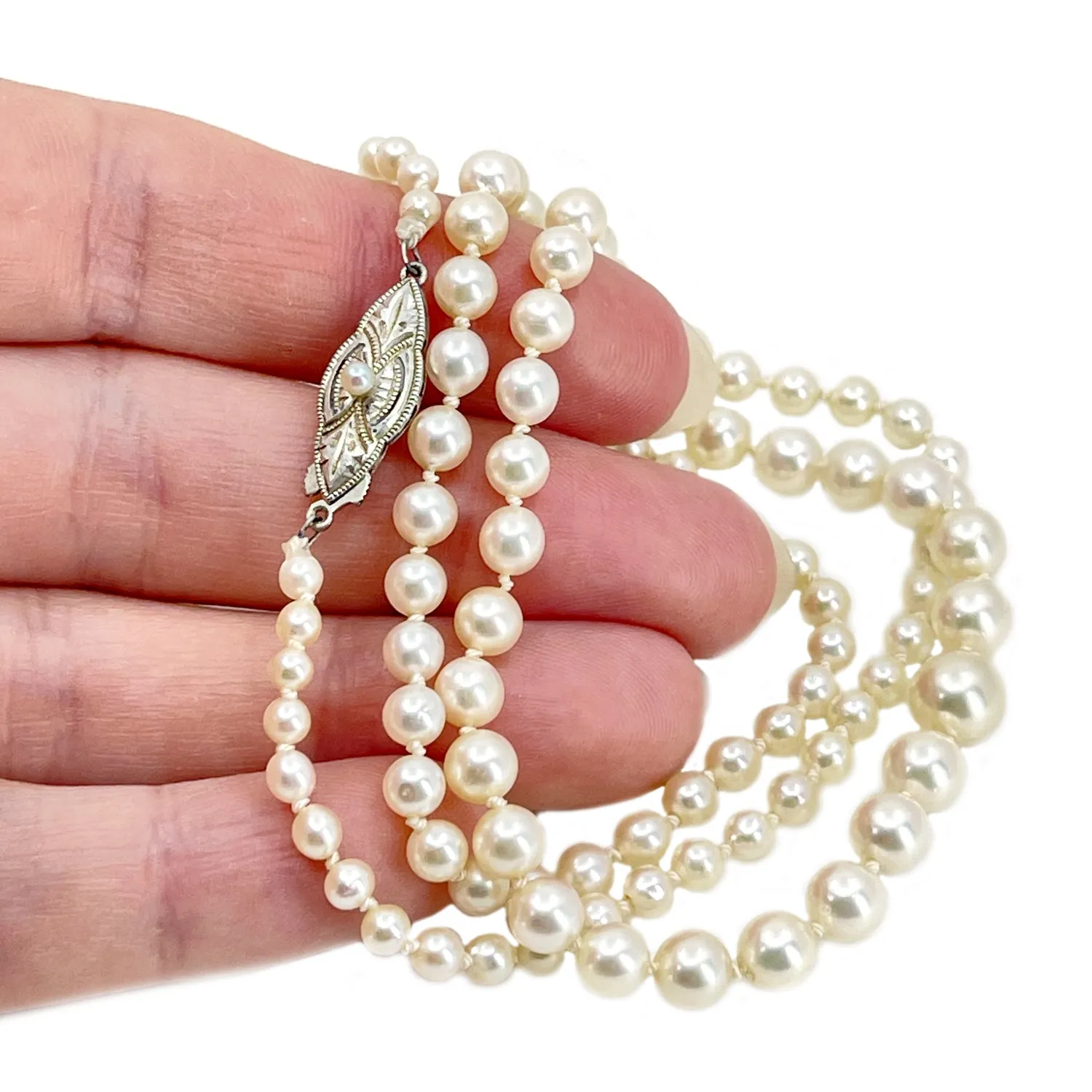 Art Deco Graduated Japanese Saltwater Cultured Akoya Pearl Vintage Necklace - Sterling Silver 21.25 Inch