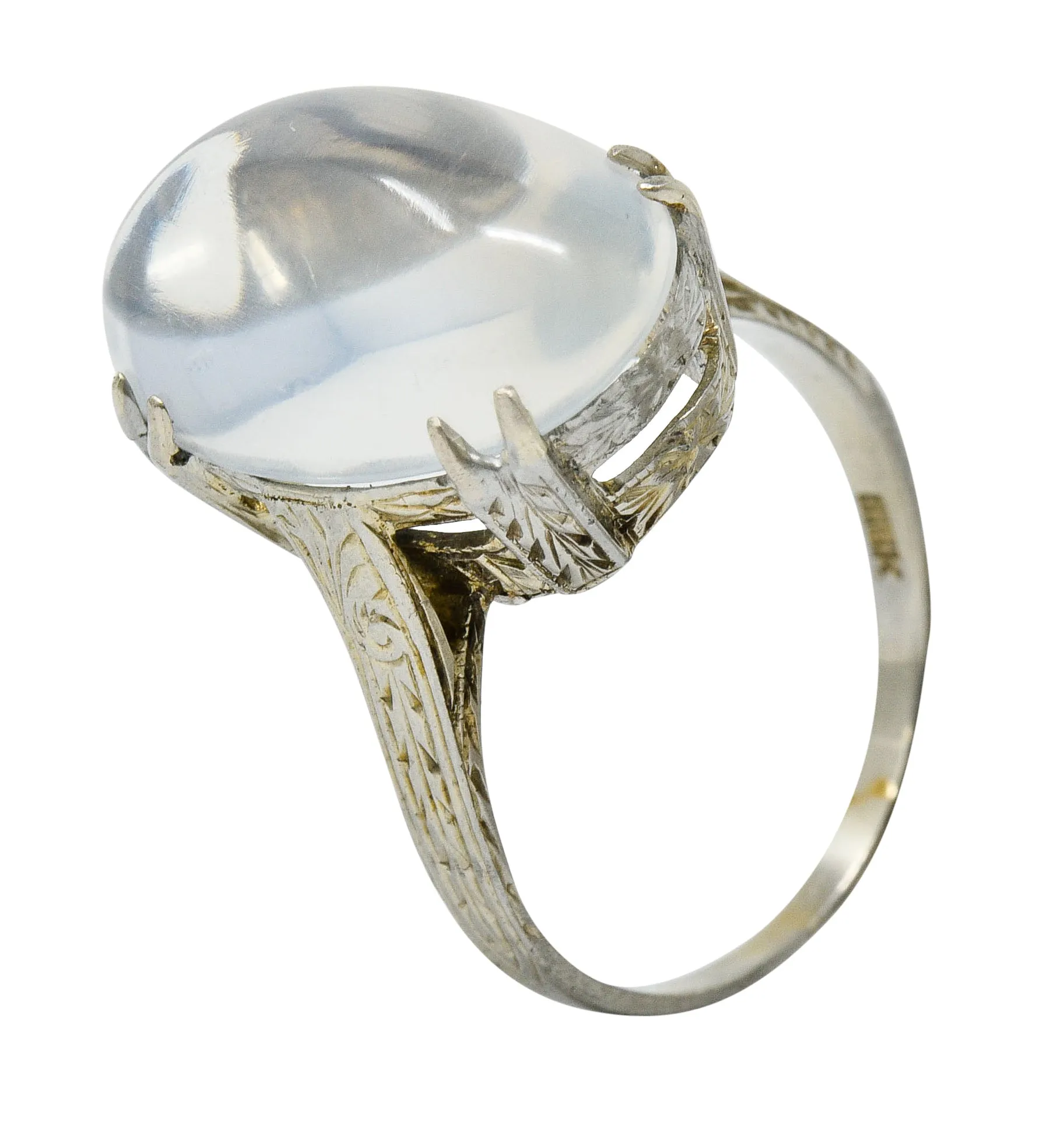 Art Deco Moonstone Cabochon 18 Karat White Gold Statement Ring