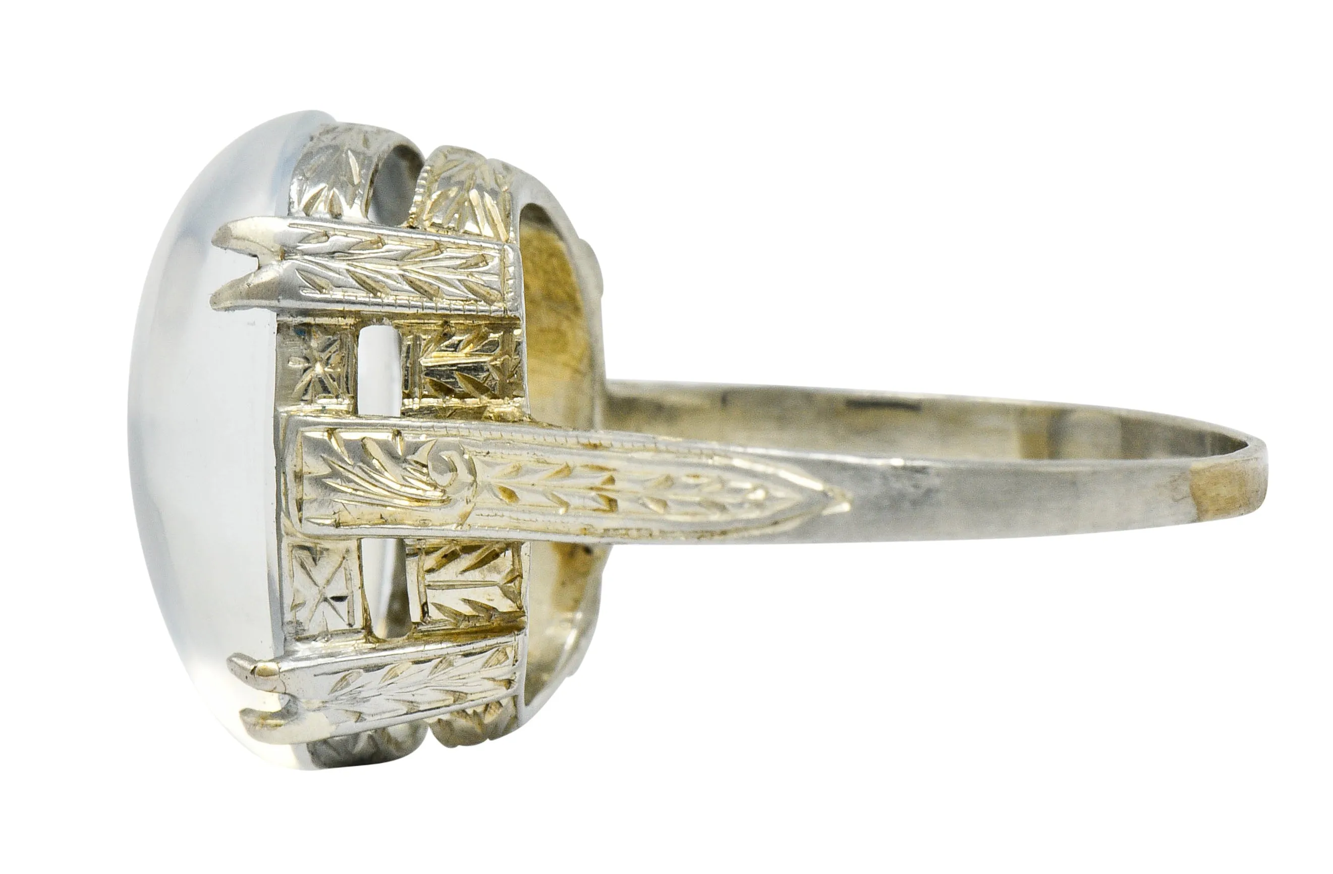 Art Deco Moonstone Cabochon 18 Karat White Gold Statement Ring