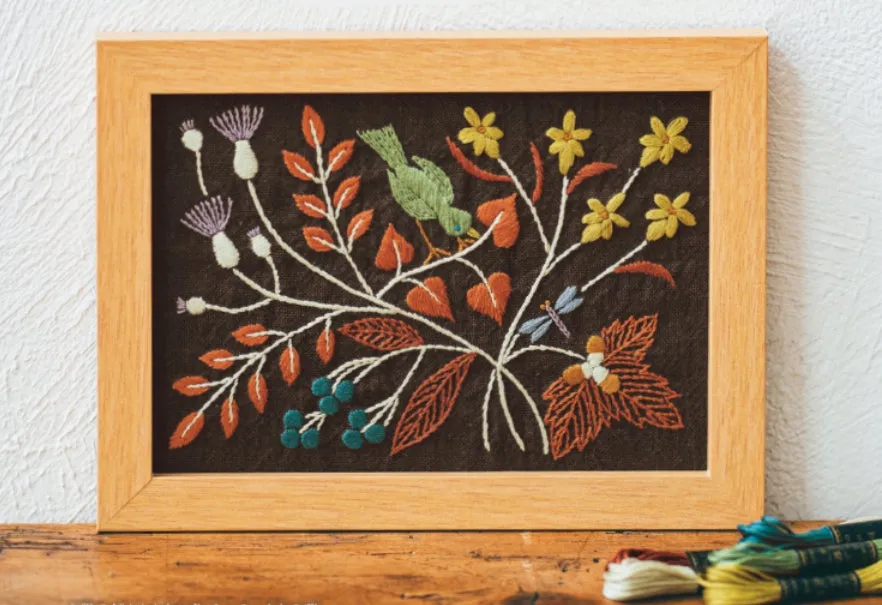 Autumn Embroidery Kit by Alice Makabe
