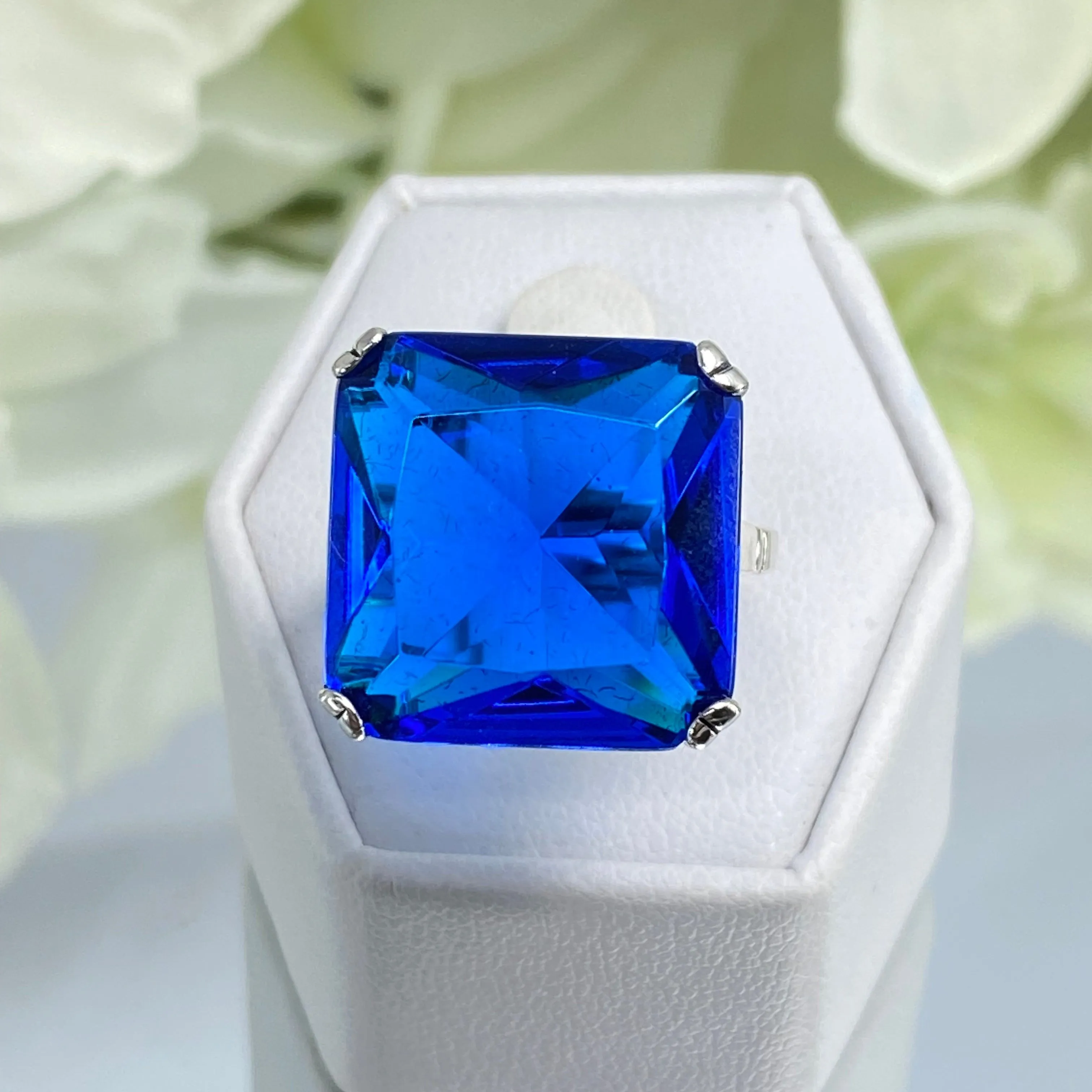 Blue Sapphire Ring, 20ct Big Huge Square Gem, Vintage Jewelry #D1