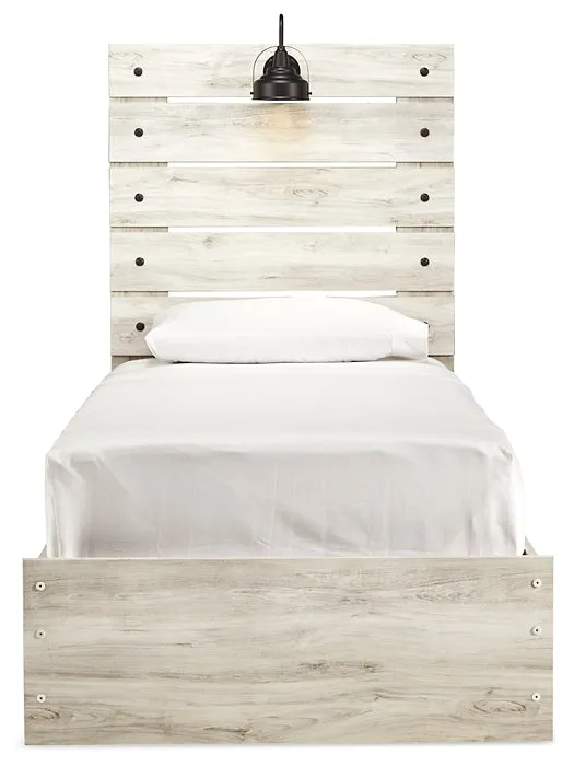 Cambeck Twin Panel Bed with Mirrored Dresser and Nightstand