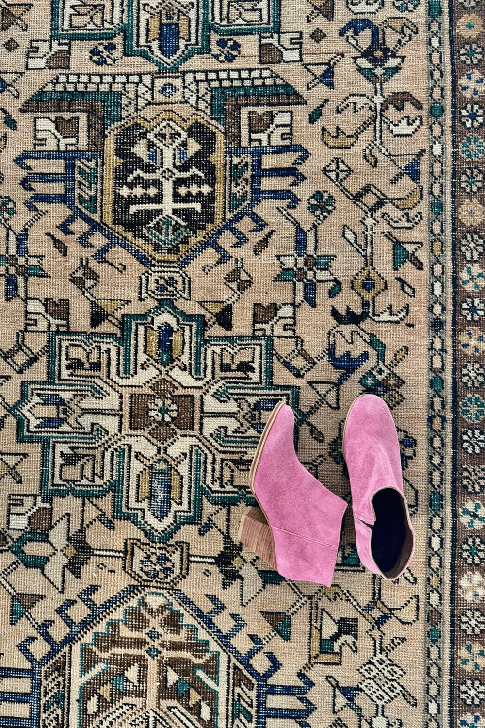 'Cedar' Vintage Persian Runner- 3'5.5" x 14'1.5"