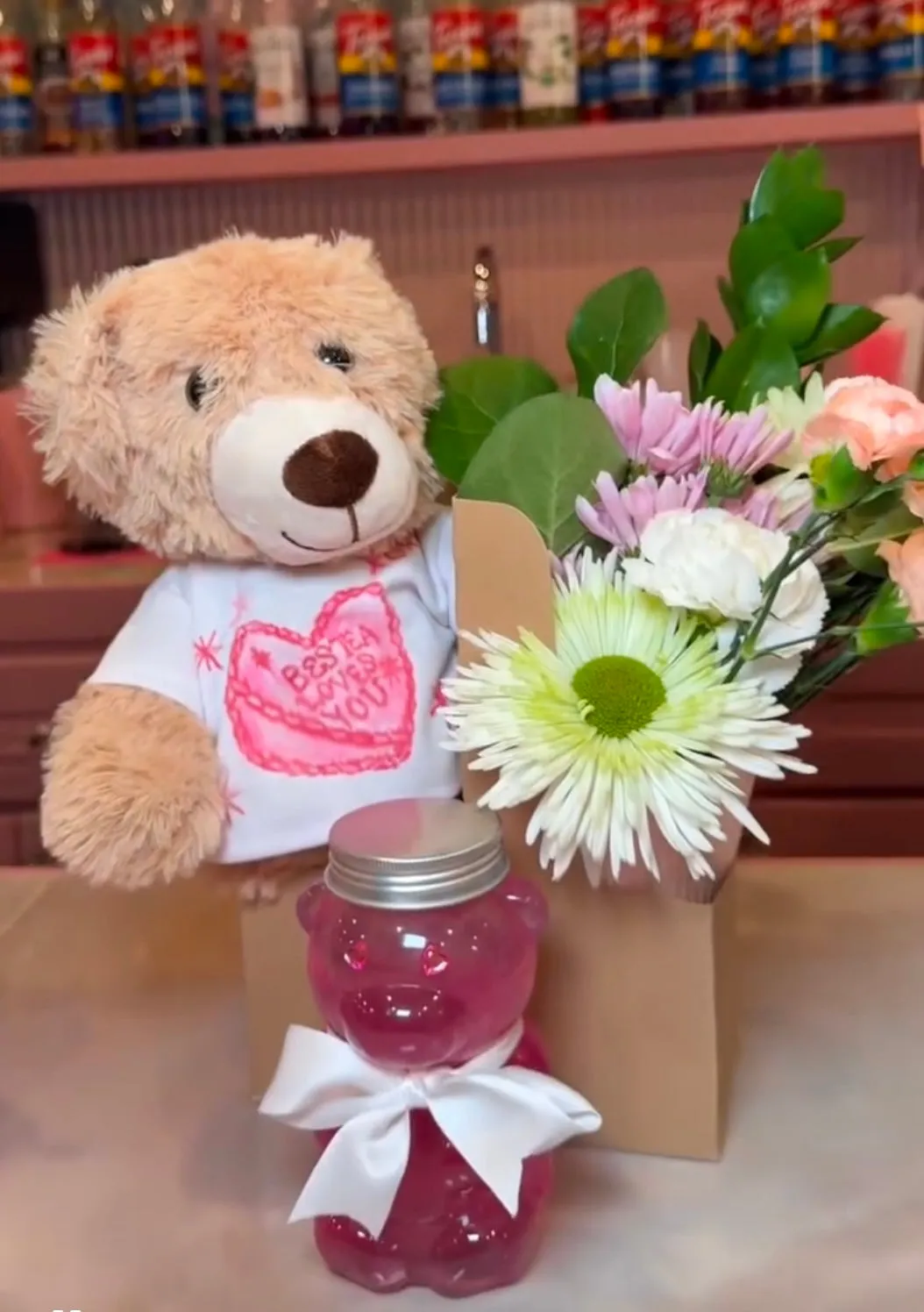 Cuddle and Bloom Valentine’s Day Set