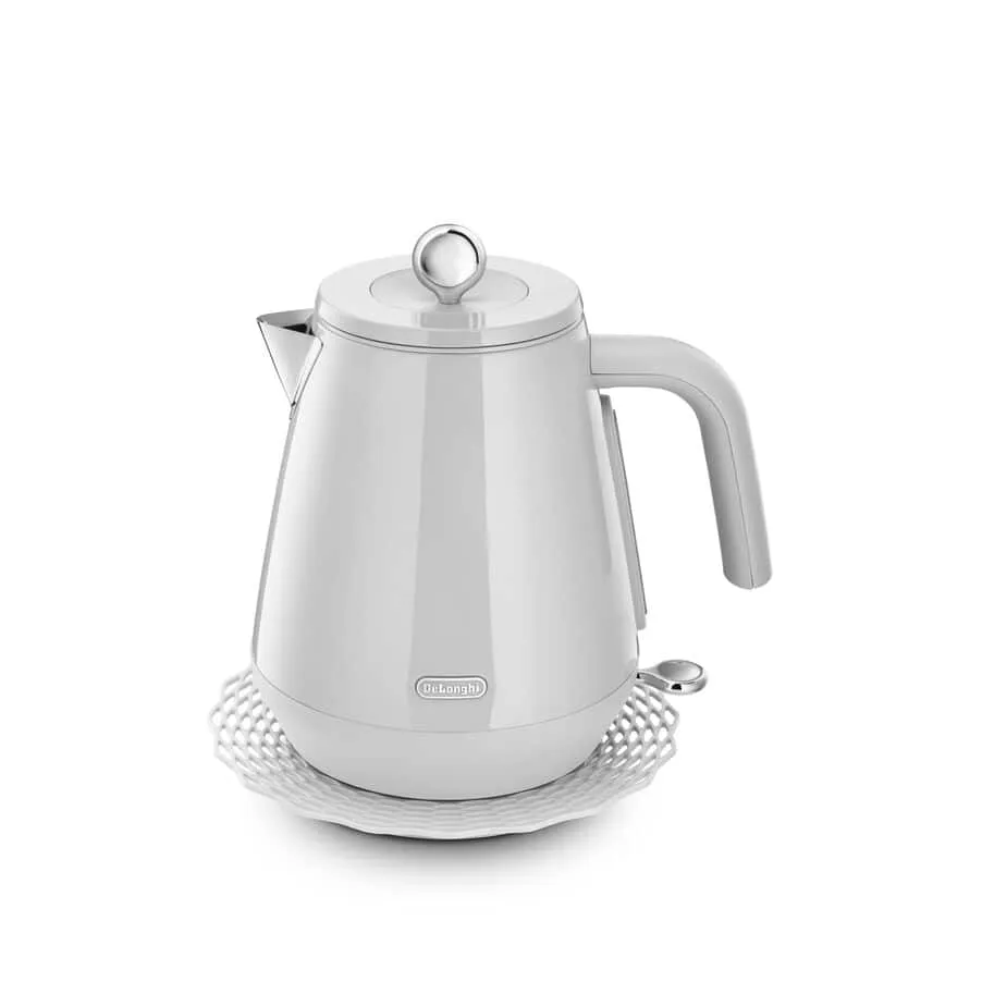 Delonghi Eclettica Kettle Whimsical White KBY2001.W