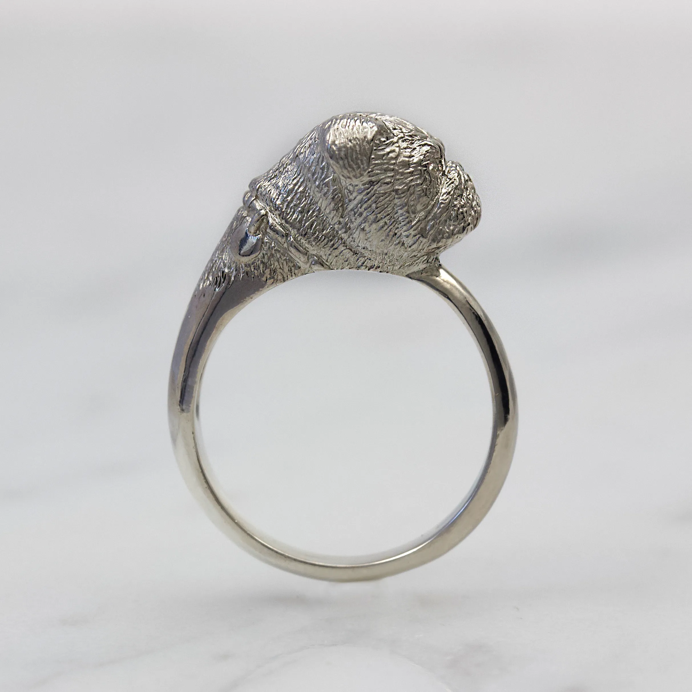 English Bulldog Ring
