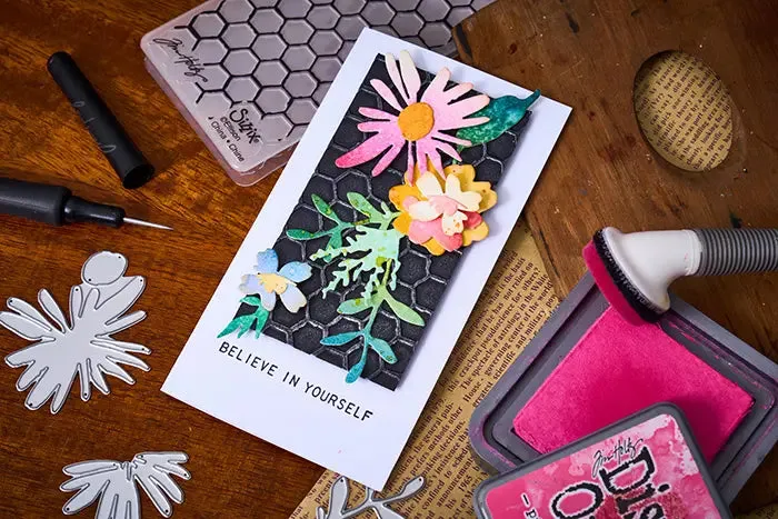 Floristry Thinlits Dies w/ 2D Texture Fades Folder - Vault Side-Order - Tim Holtz - Sizzix