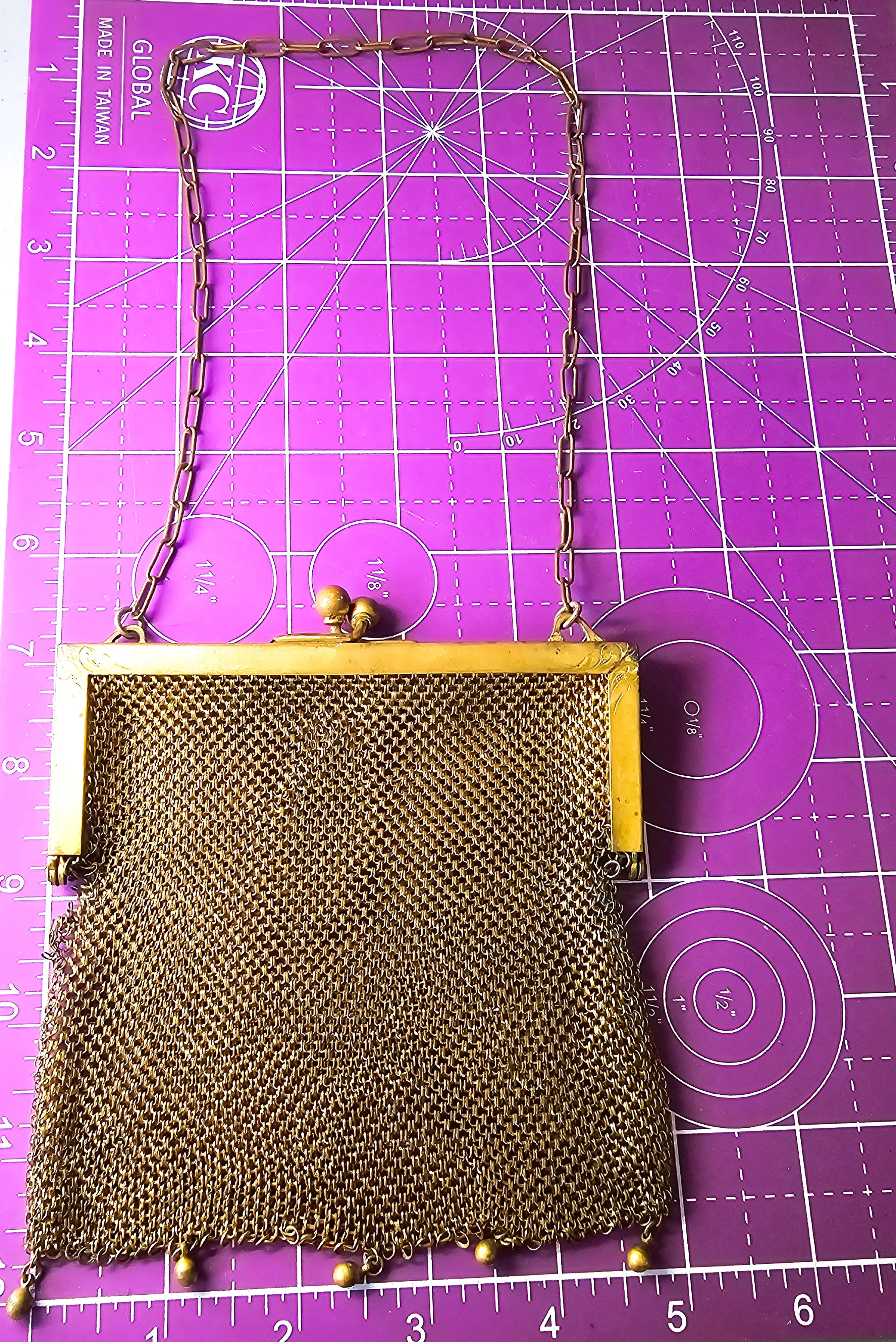 Goldine CB Art Deco mesh gold toned antique hand bag purse