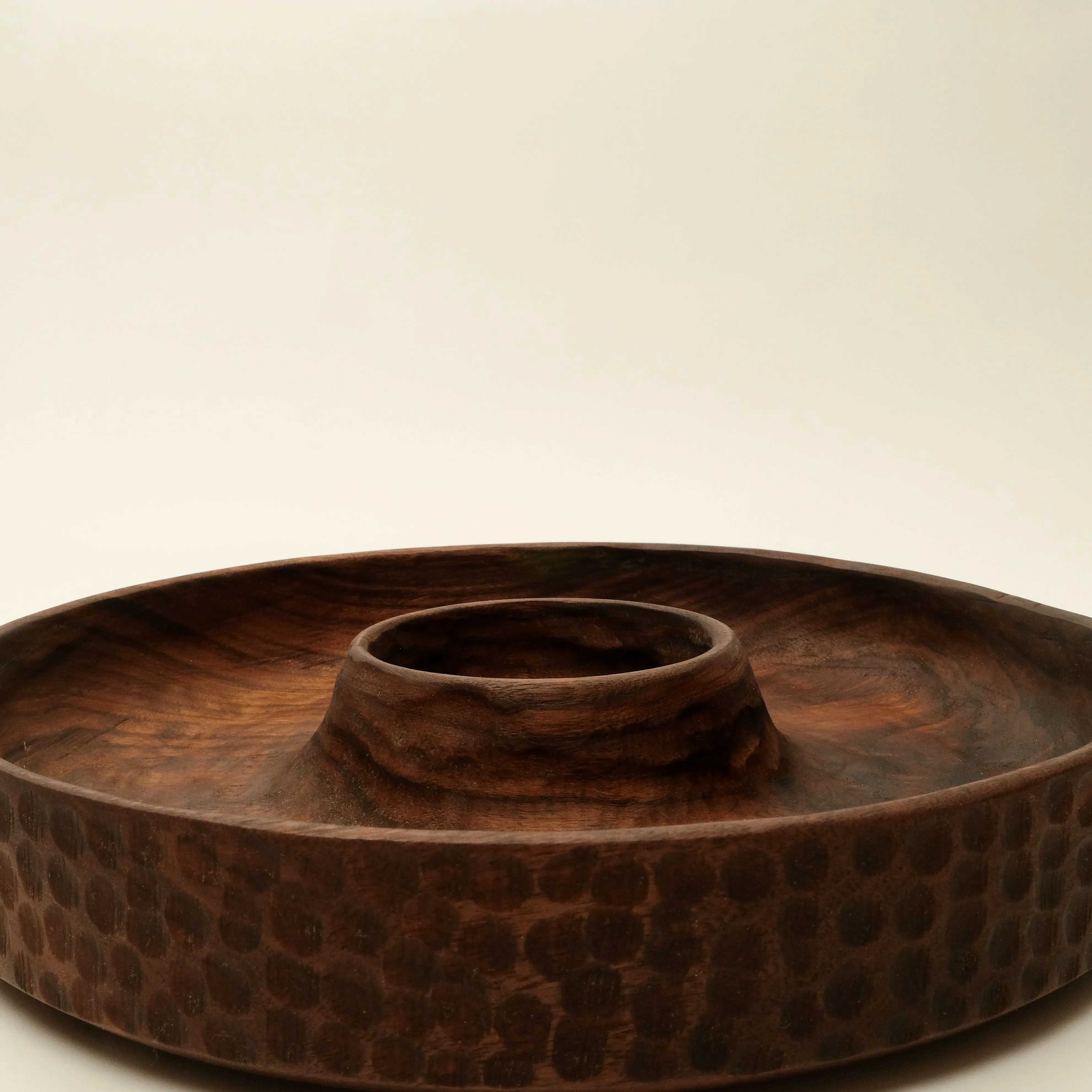 Guac $ Chips Rustic 11"