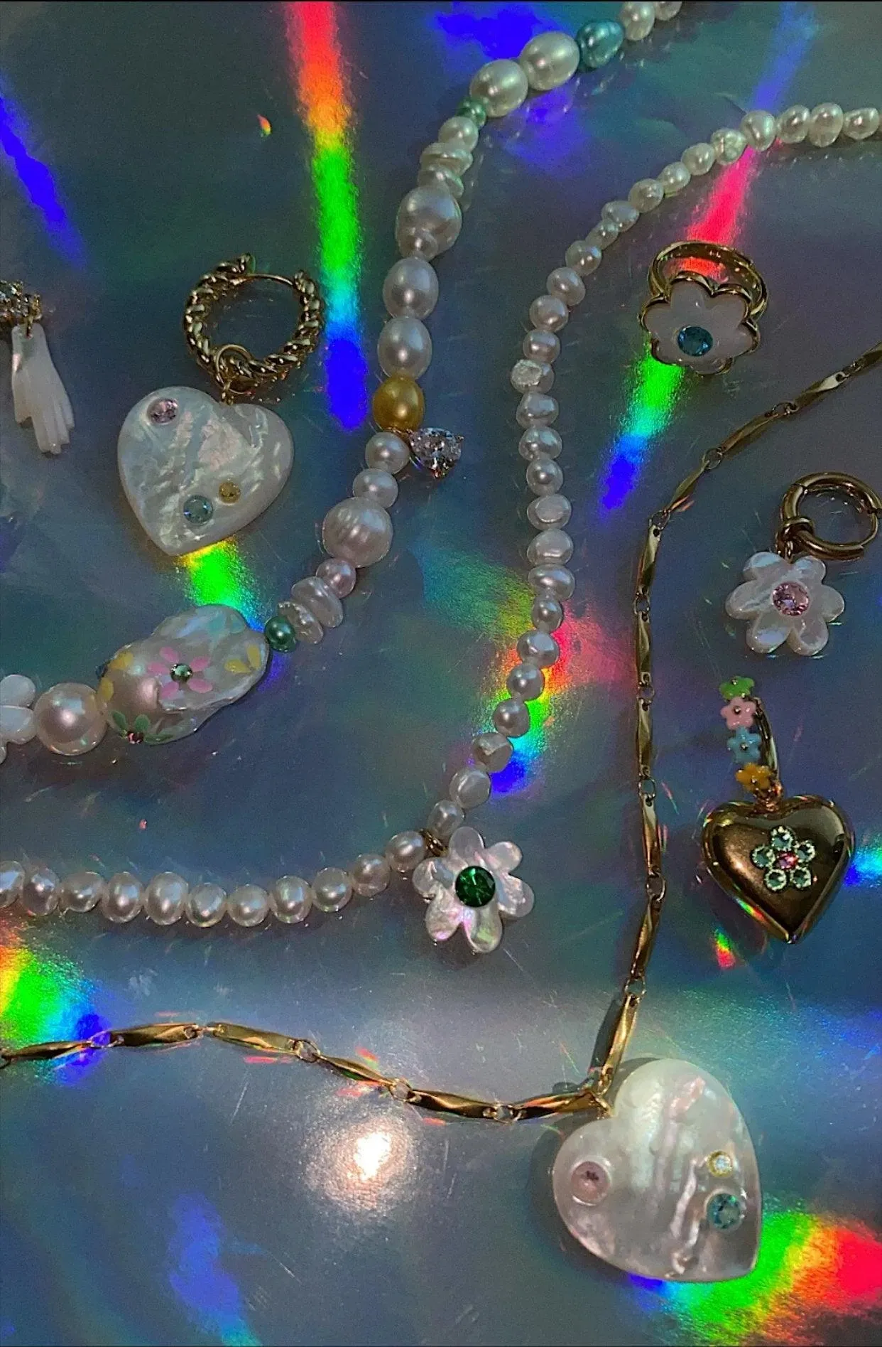 Heart to Heart Glow Necklace
