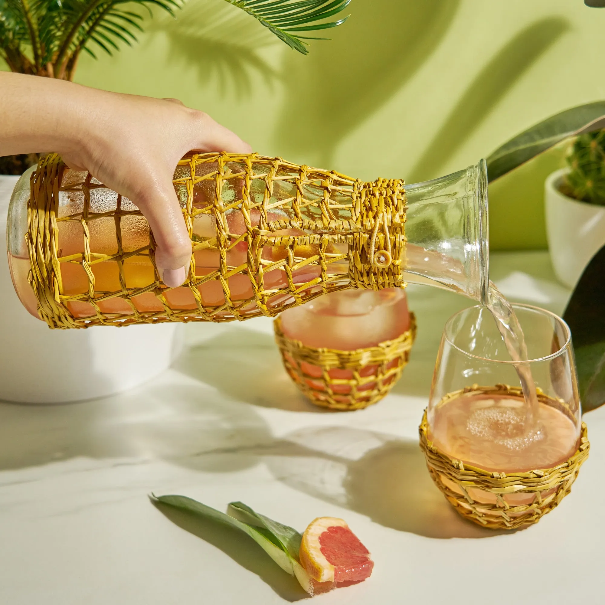 ISLAND CARAFE & STEMLESS WINE GLASS SET
