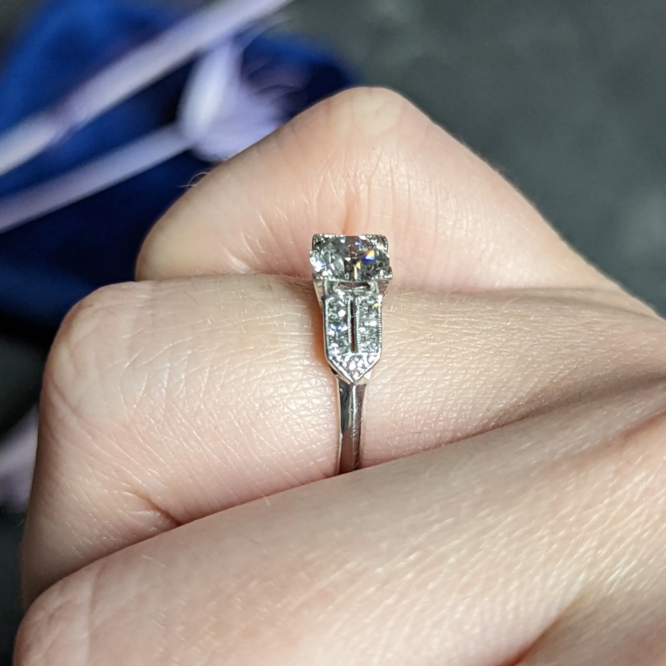 Late Art Deco 0.93 CTW Diamond Platinum Engagement Ring