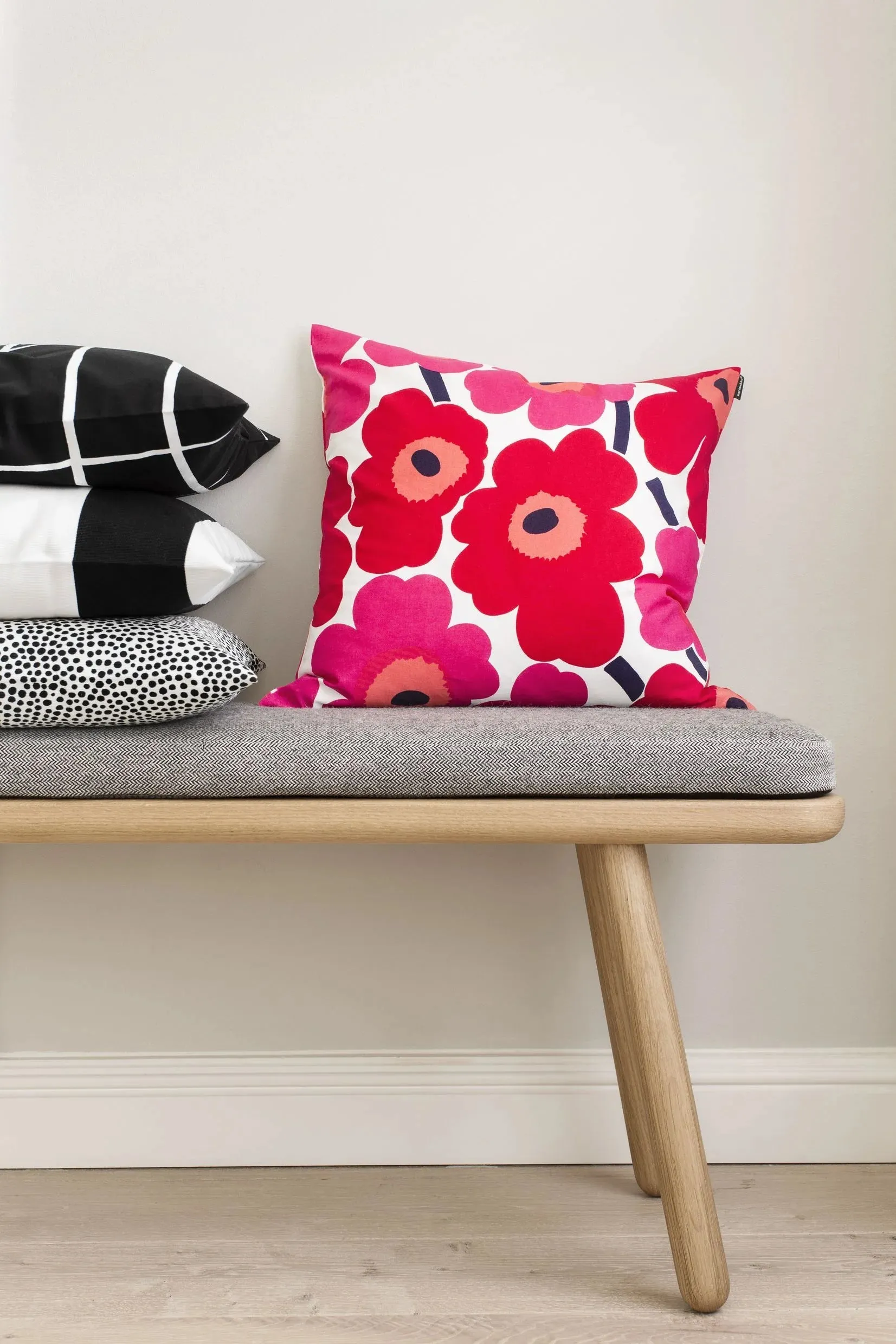 Marimekko Unikko Pillow Cover