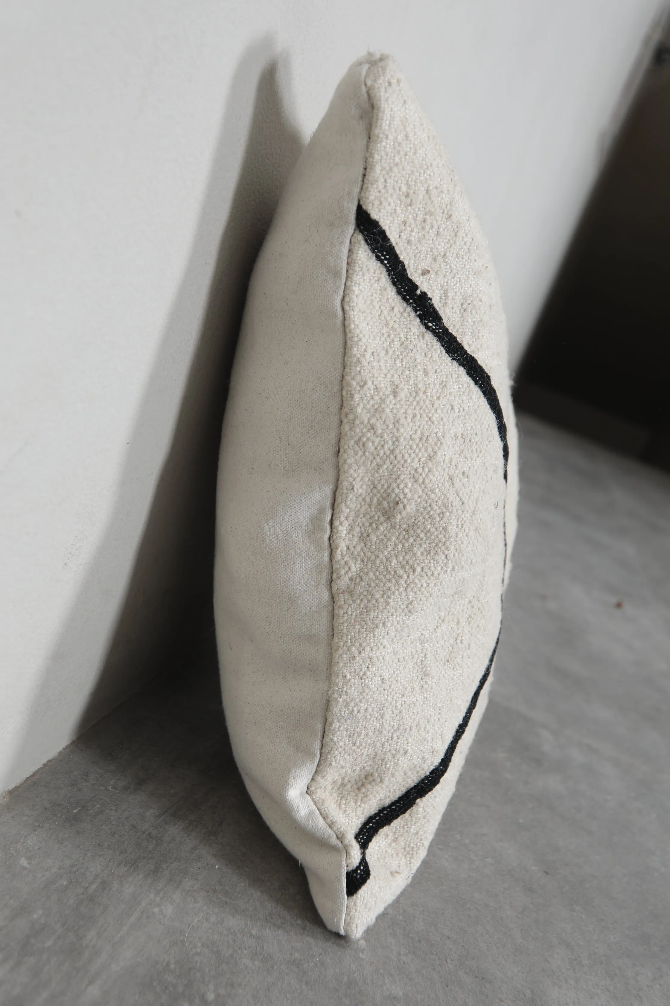 Minimalist Moroccan Wool Pillow - 18.1 x 18.1 Inches