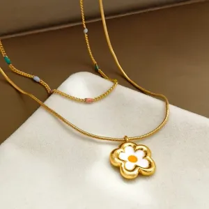 Minimalist Sweet Daisy Flower Pendant Necklace
