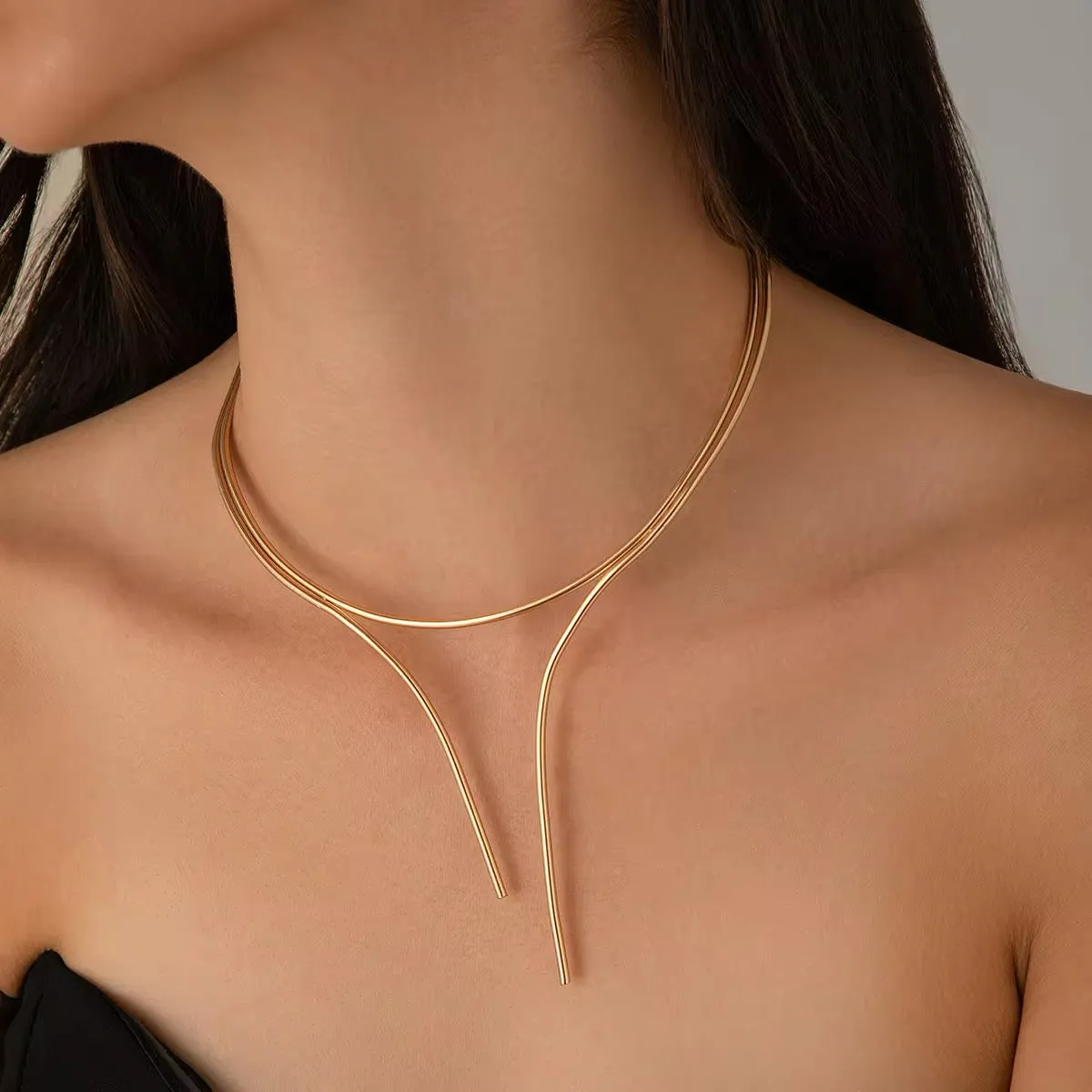 Minimalist Vivid Layers V-Shaped Choker Necklace
