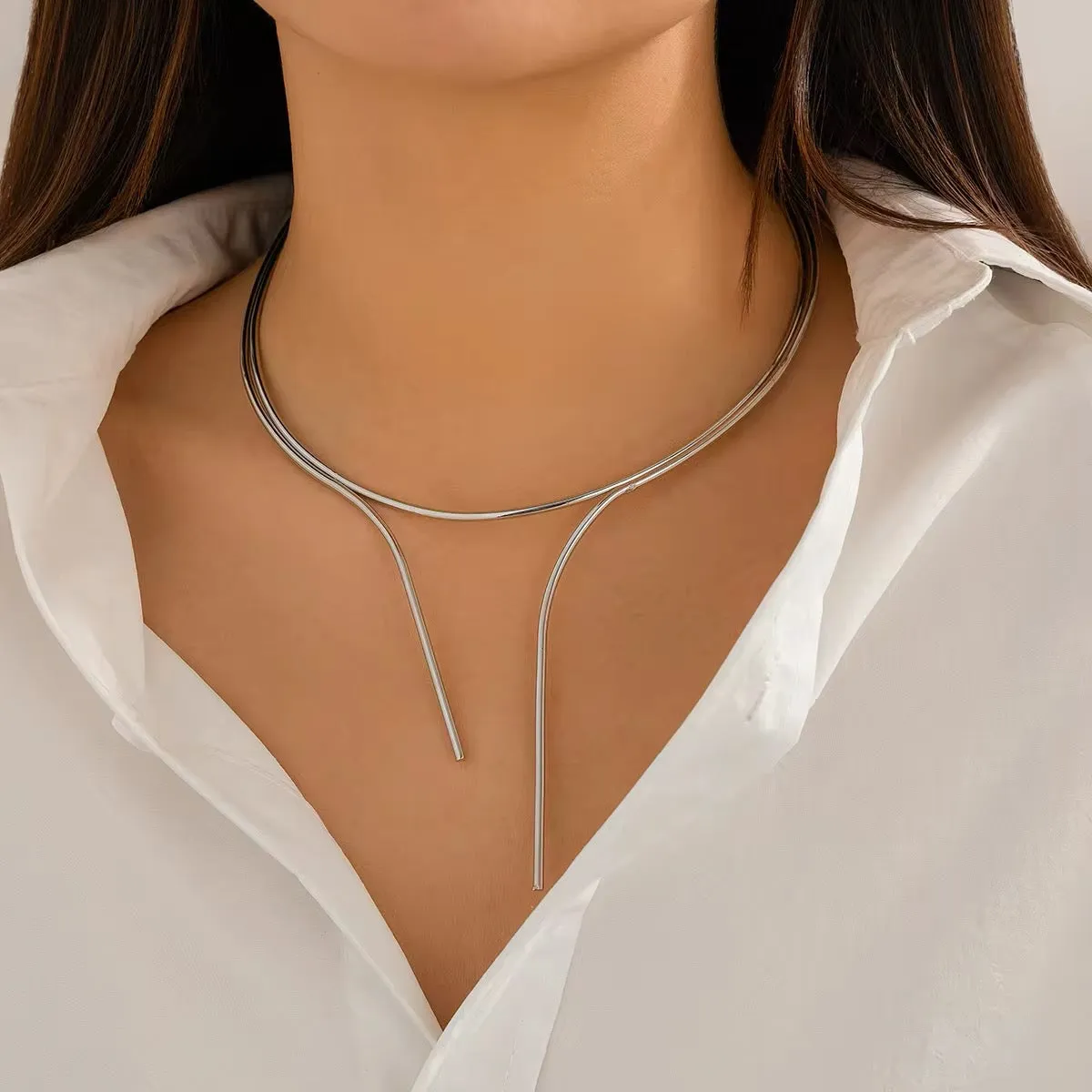 Minimalist Vivid Layers V-Shaped Choker Necklace