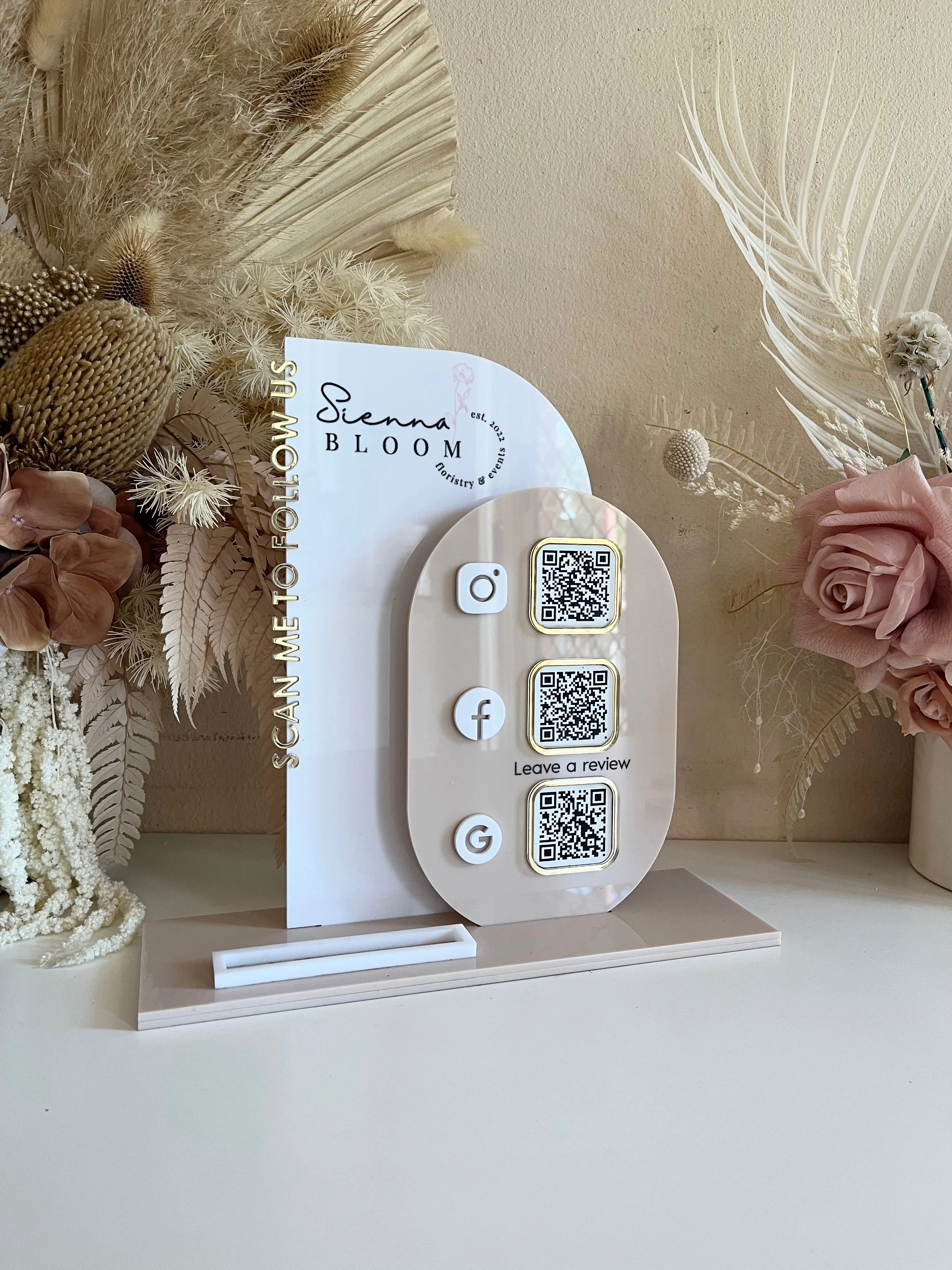 Modern 3 QR Sign Style 3 (reviews)   Card Holder