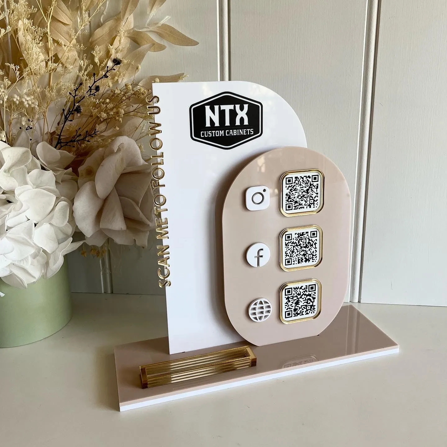 Modern 3 QR Sign Style 3 (reviews)   Card Holder