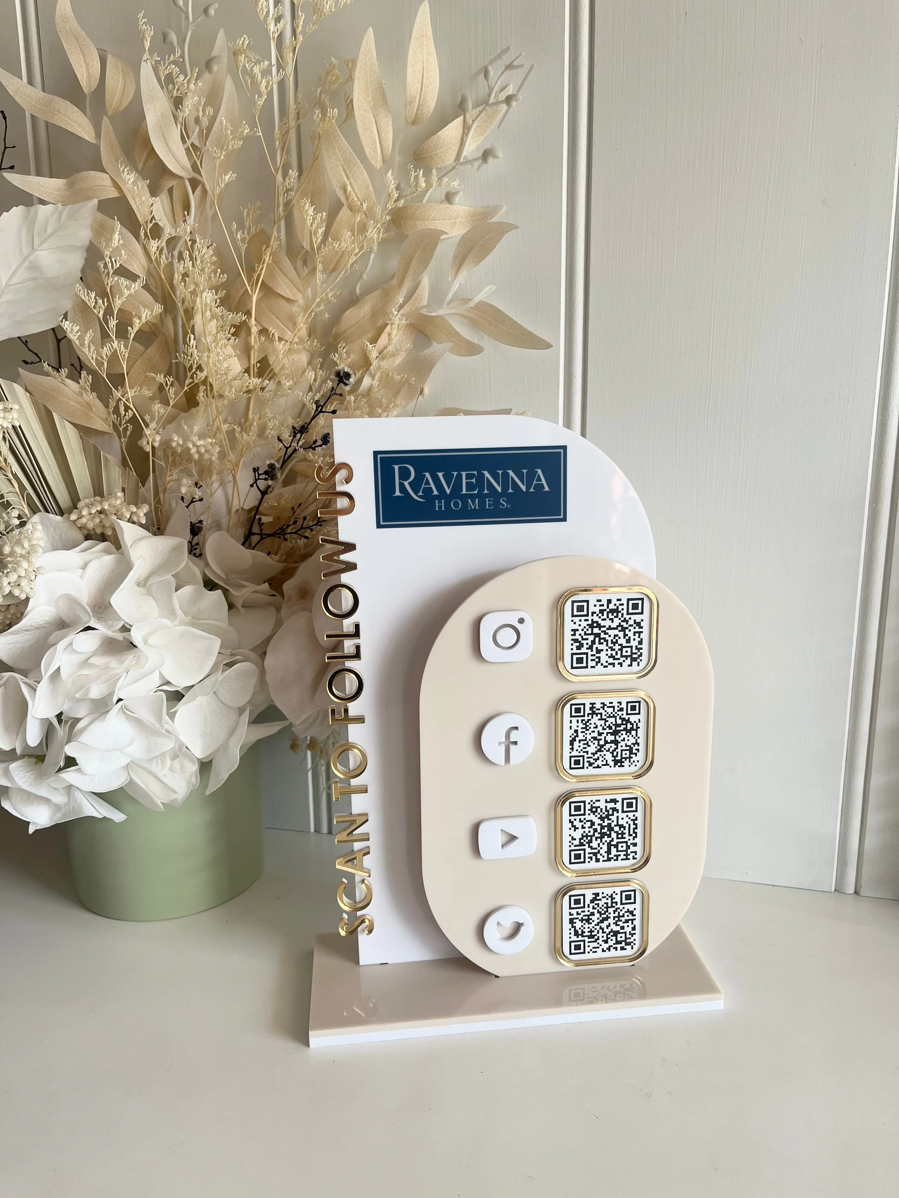 Modern 4 QR Sign Style 6