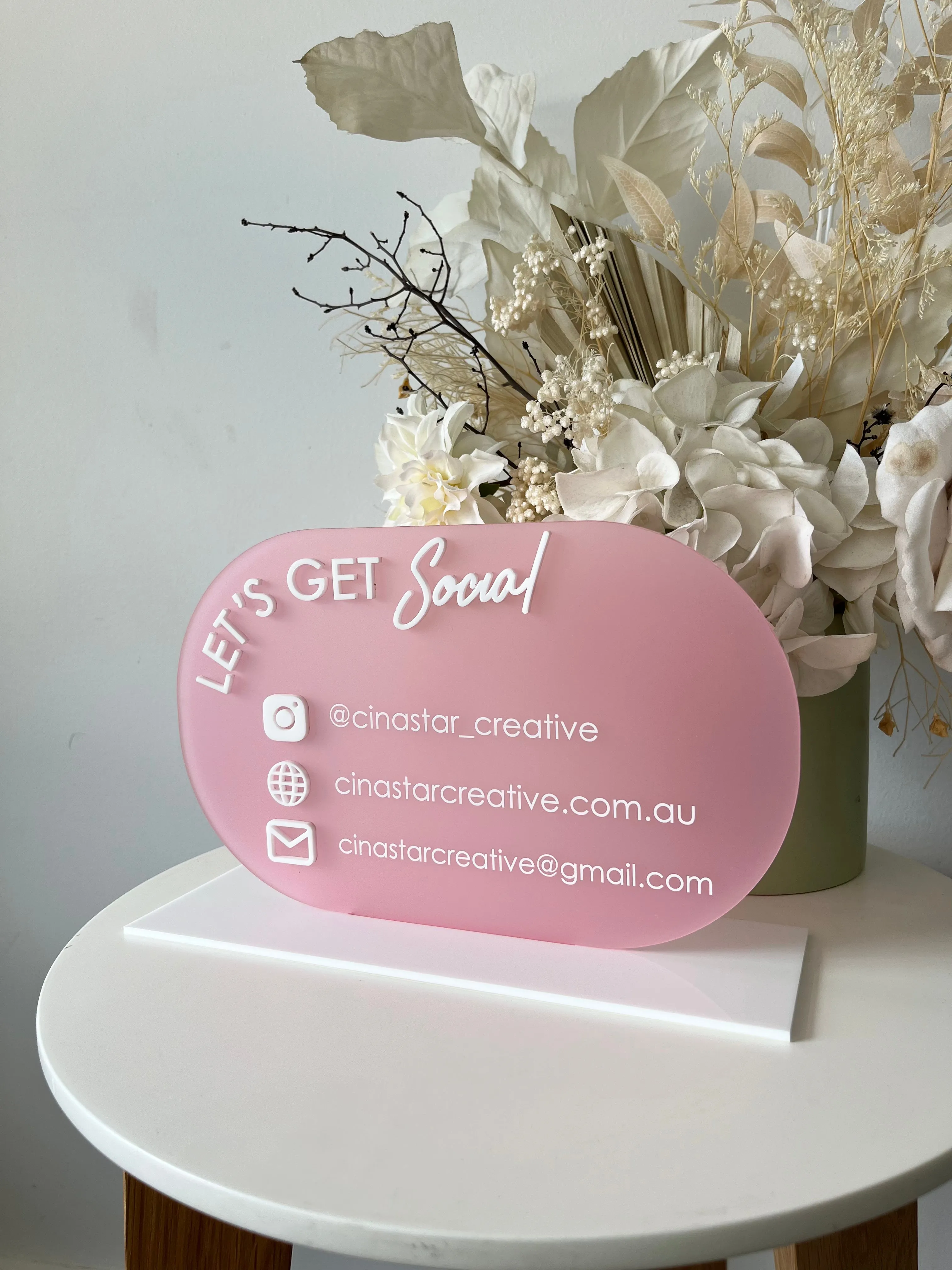 Modern Single Oval Social Sign Freestanding Style 1