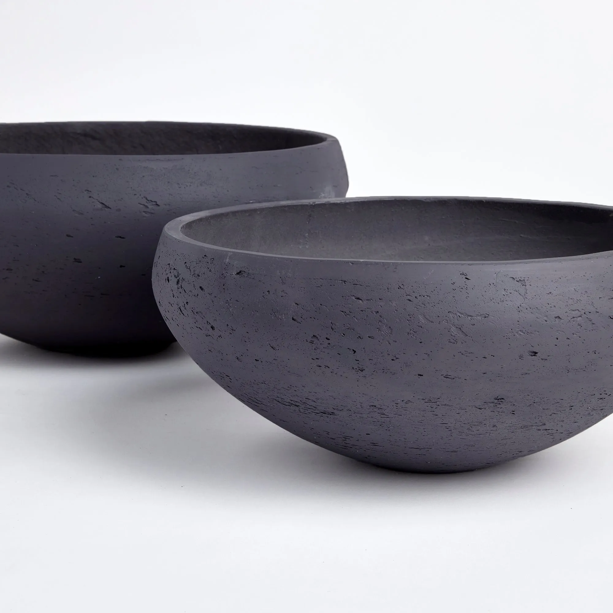 NAPA Home & Garden, CONCRETELITE TERRANEA LOW BOWLS, SET OF 2,N3AC06BK