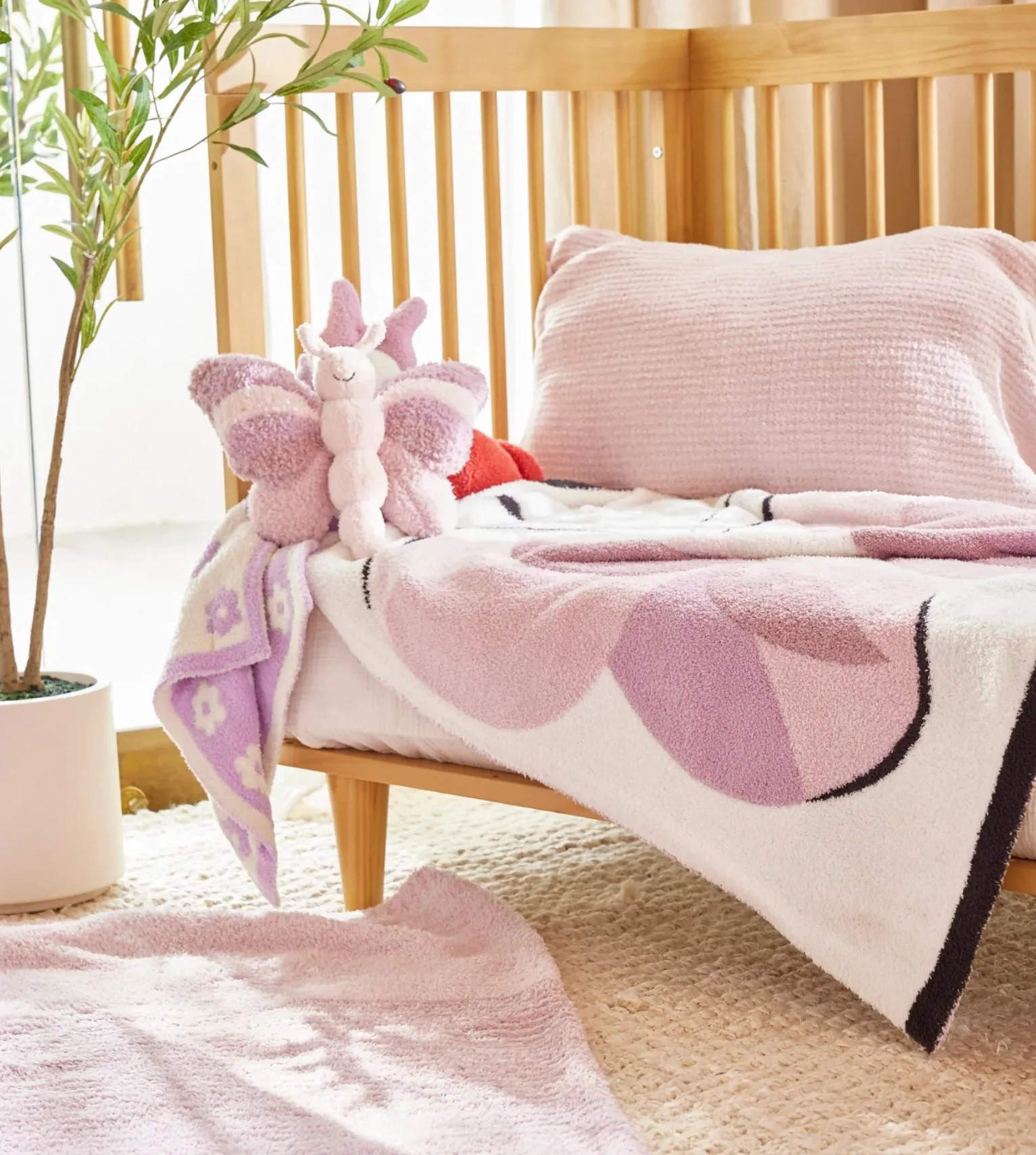 NEW Barefoot Dreams CozyChic® Butterfly Buddie