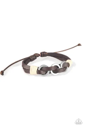 Off-Road Tourist Brown
Bracelet Paparazzi