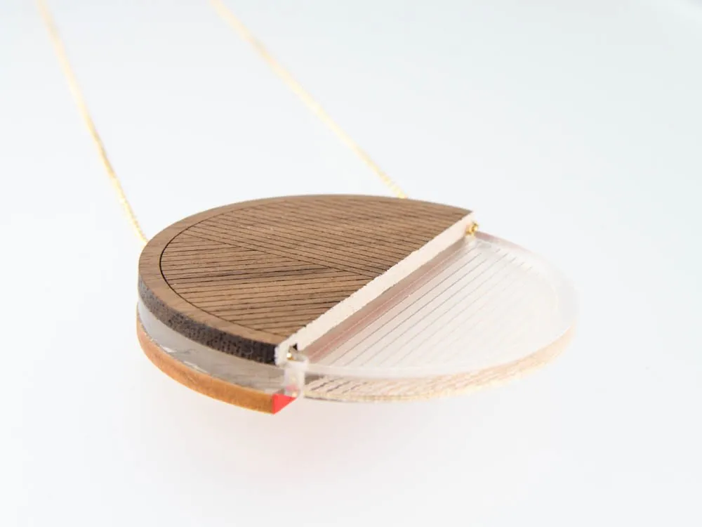 Osa Necklace