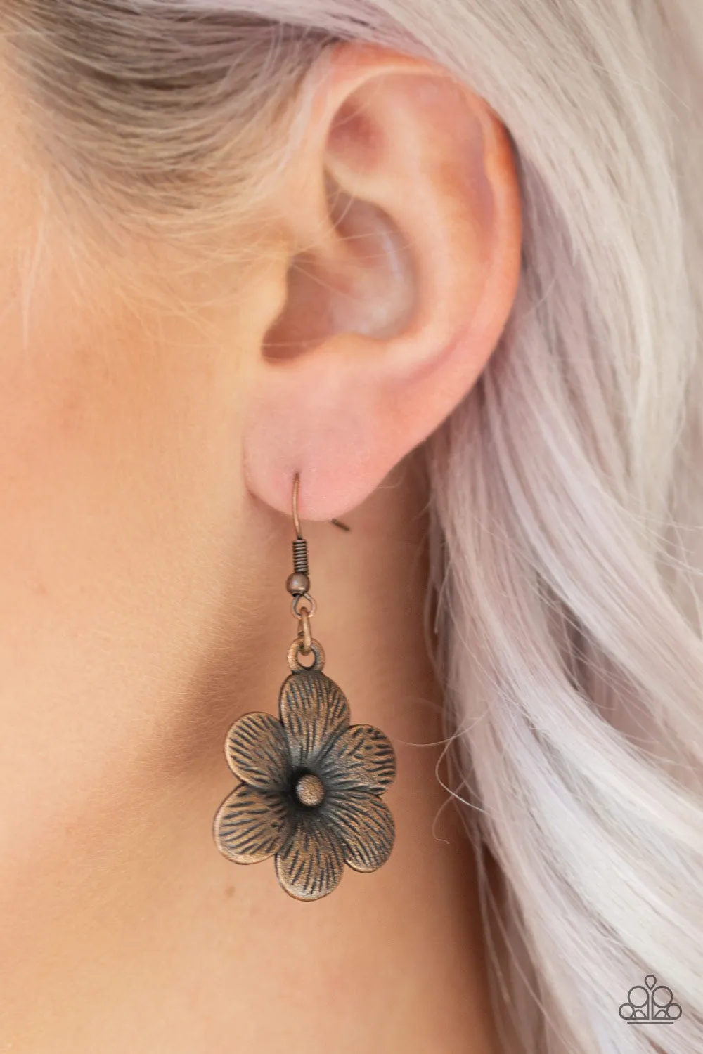 Paparazzi - Secret Garden - Multi Floral Pedal Necklace