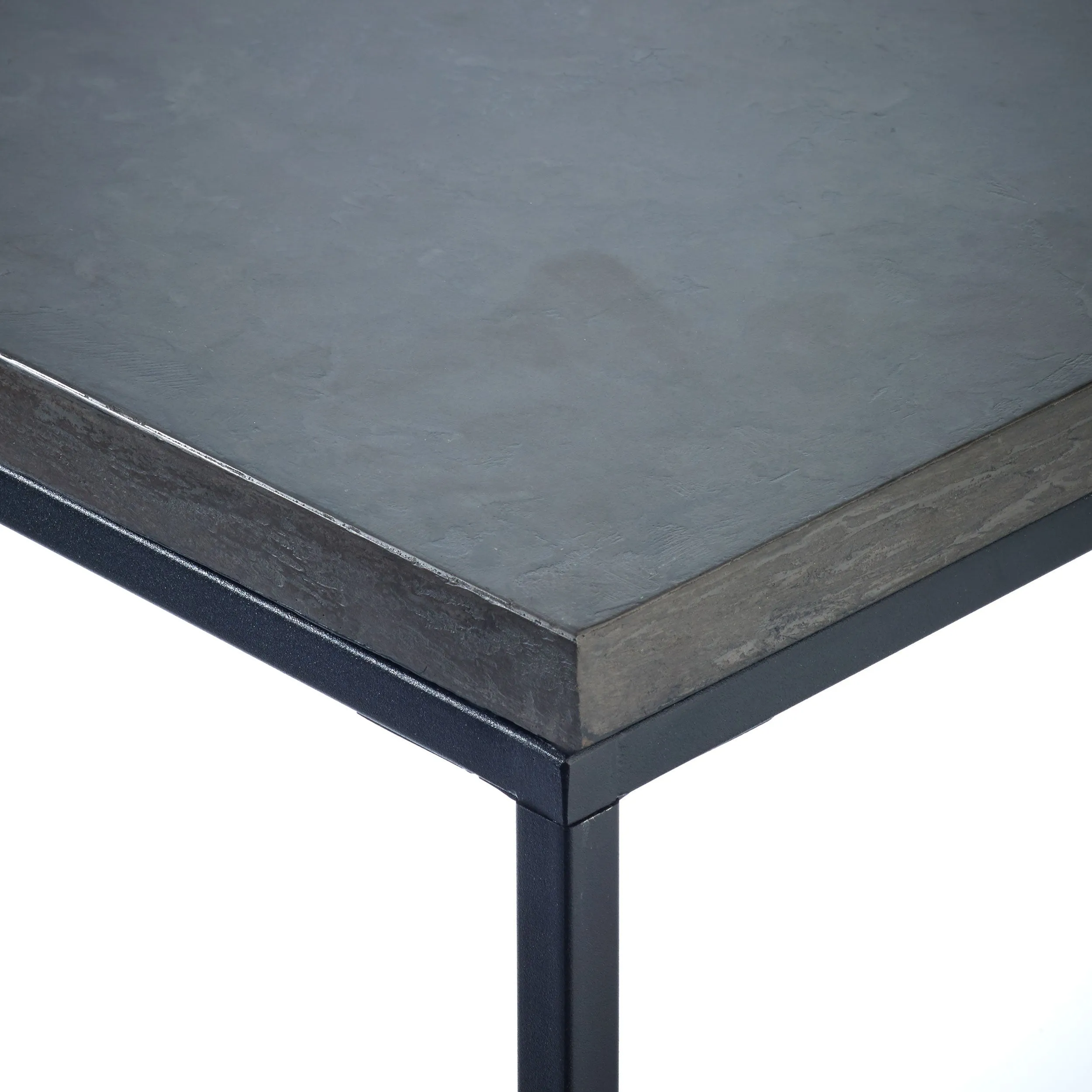 PIETRA SIDE TABLES